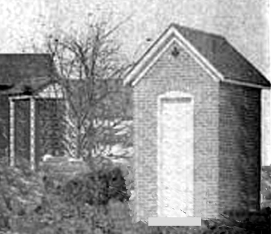 images/Oil_House/2 - 1914 oilhouse.jpg